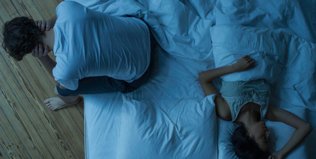 Men's Health article on how sleep affects testosterone levels